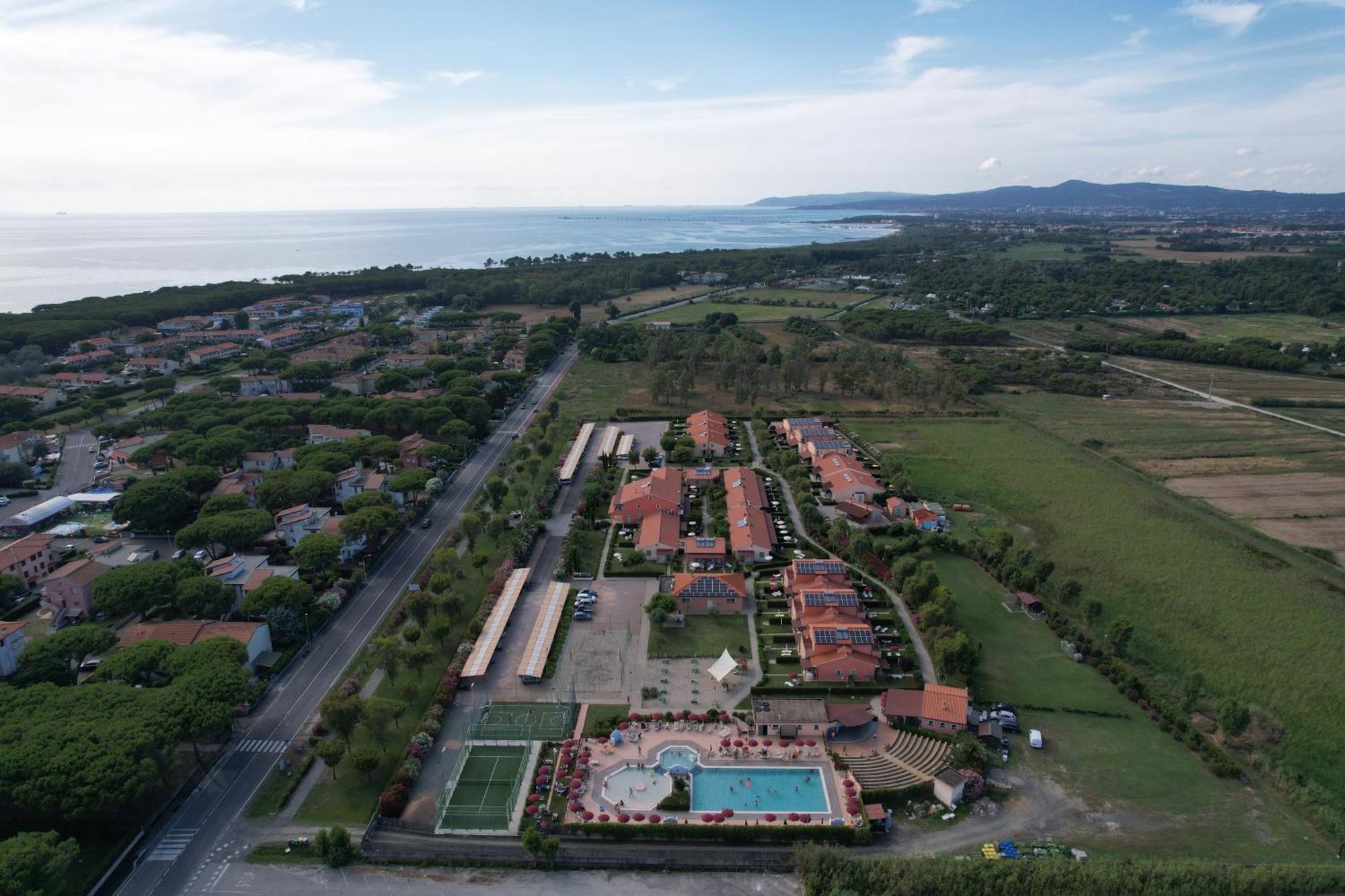 Rosa Dei Venti Aparthotel Vada Εξωτερικό φωτογραφία