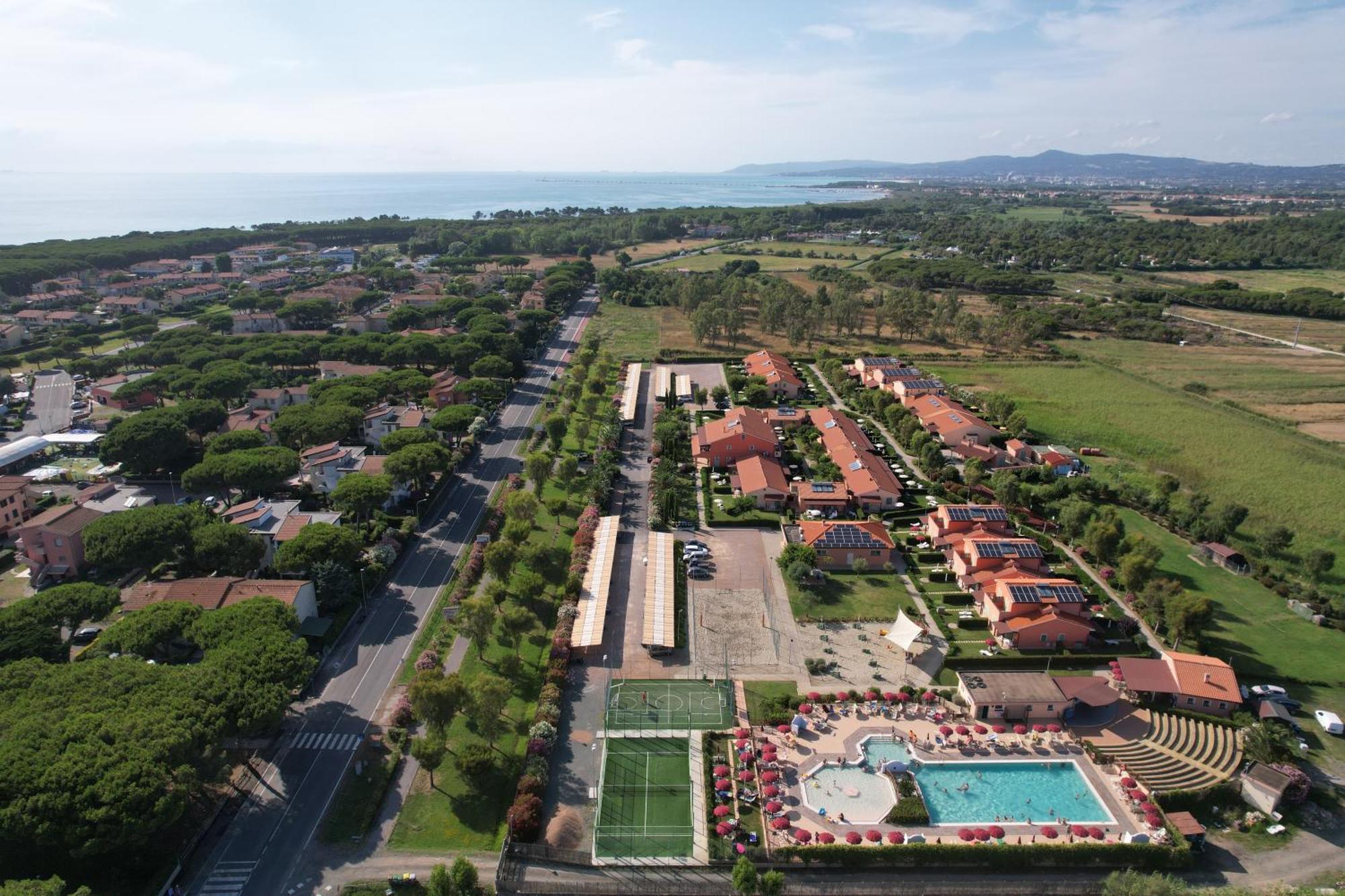Rosa Dei Venti Aparthotel Vada Εξωτερικό φωτογραφία