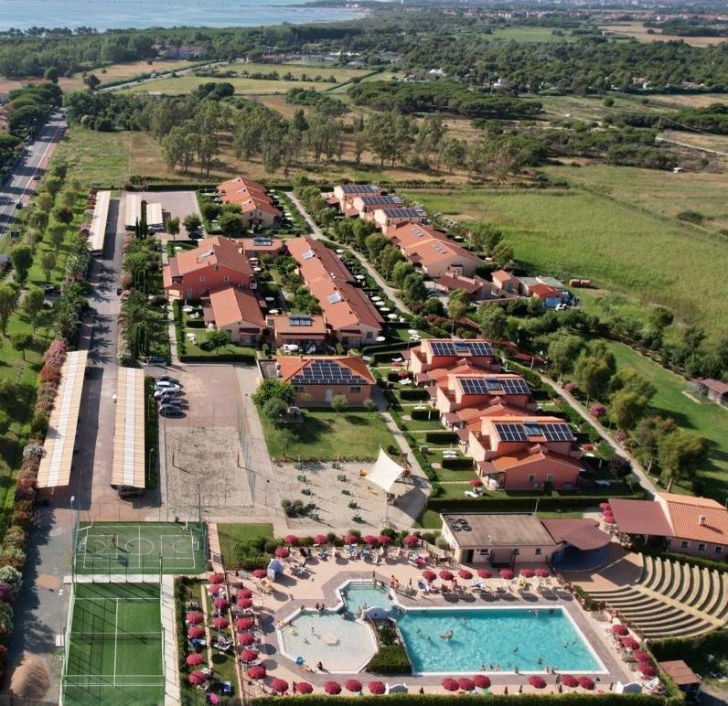 Rosa Dei Venti Aparthotel Vada Εξωτερικό φωτογραφία